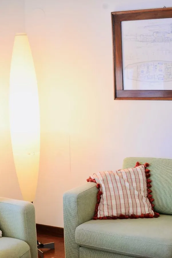 Ferienwohnung Exclusive Attic Flat With Balcony Close Karlsplatz Wien